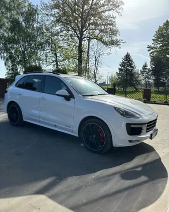 milicz Porsche Cayenne cena 177000 przebieg: 238000, rok produkcji 2015 z Milicz